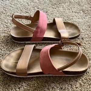 Sandals with Velcro back strap